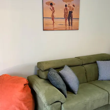With Pool E Private Garage - Casa Holyvia * Desenzano del Garda